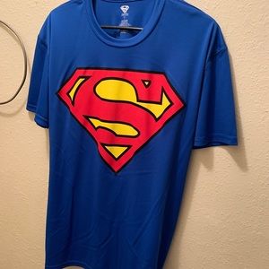 Men’s XL Superman Polyester Shirt